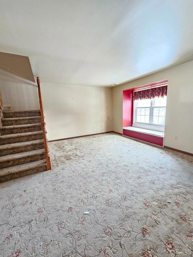 1806 Poplar Ct, Monmouth Junction, NJ 08852 - photo 5