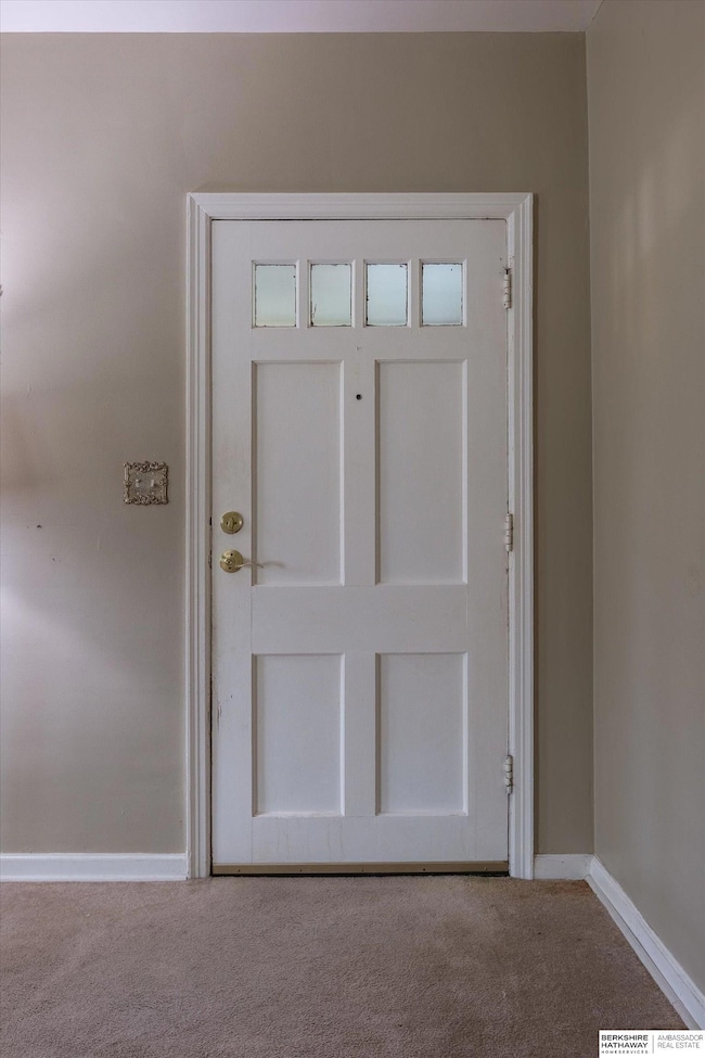 8301 N 28th Ave, Omaha, NE 68112 - photo 4