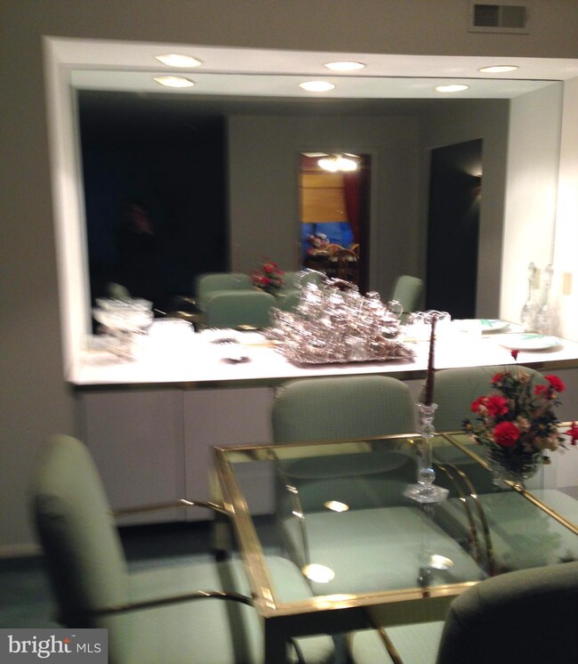 3011 Fallstaff Rd unit 108A, Baltimore, MD 21209 - photo 6