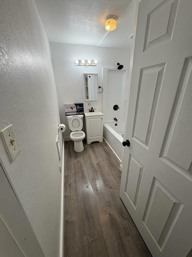 1208 Martin St, Klamath Falls, OR 97601 - photo 6