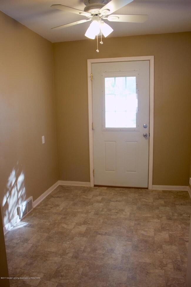 DiningRoom
