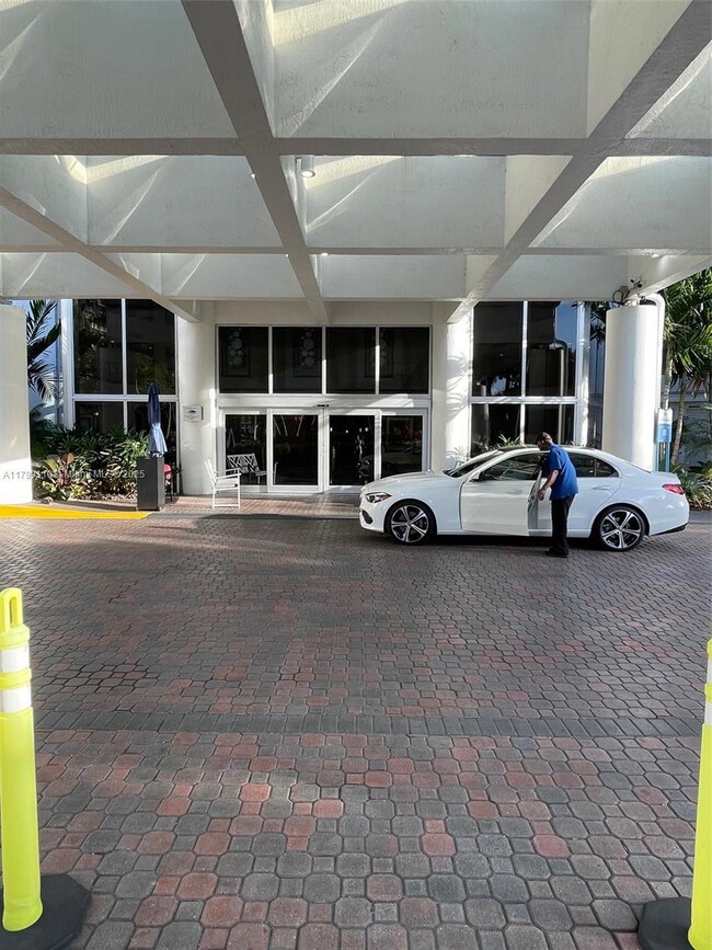 19101 NE 36th Ct unit 1110, Aventura, FL 33180 - photo 3