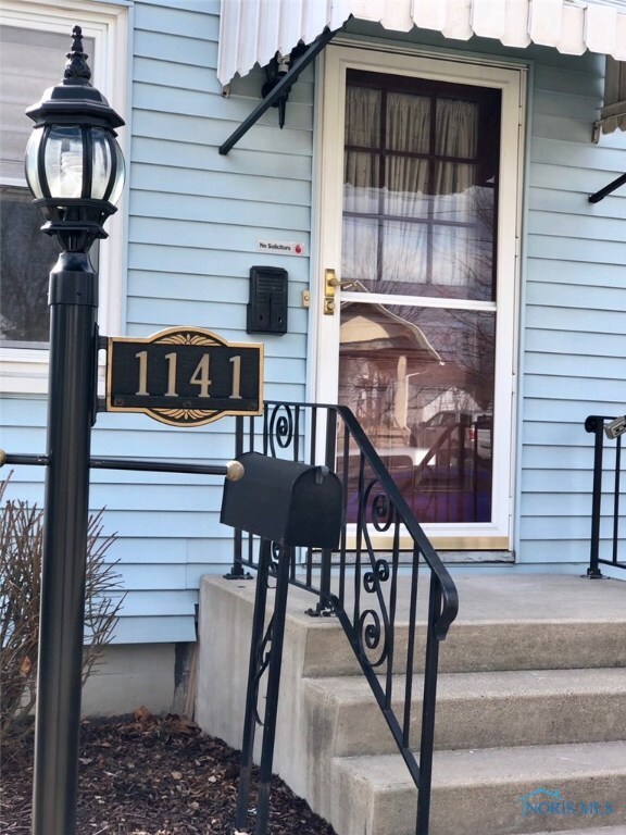 1141 Cribb St, Toledo, OH 43612 - photo 2