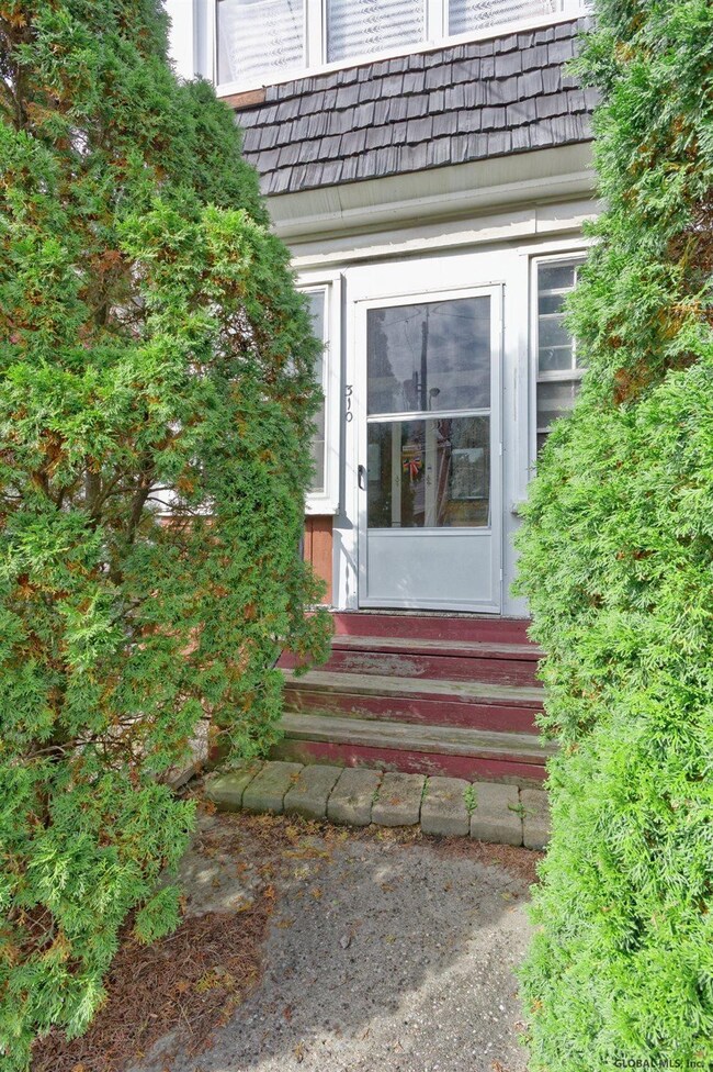 310 1st St, Schenectady, NY 12302 - photo 5
