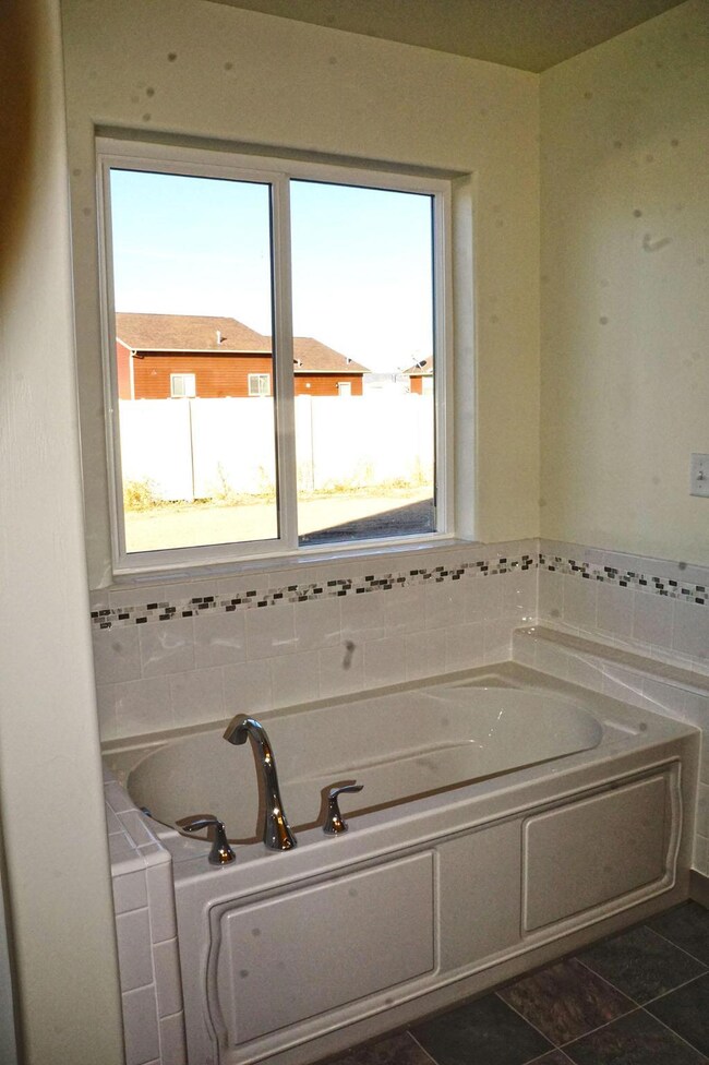 7044 Garden Valley Dr, Helena, MT 59602 - photo 7