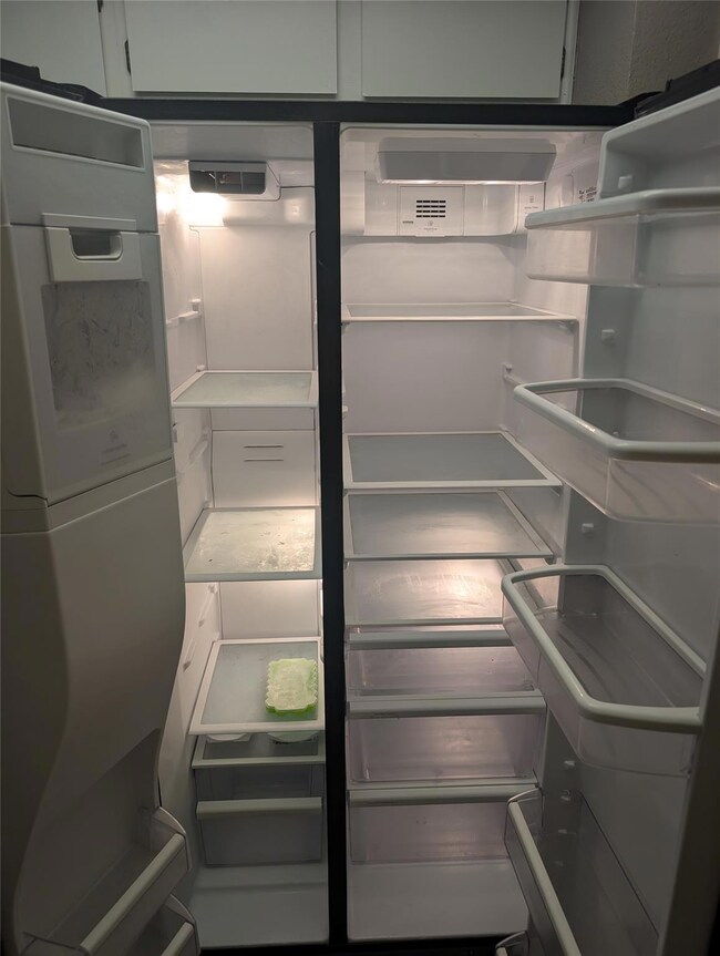 1201 Doreen Ct unit A, Round Rock, TX 78664 - photo 6