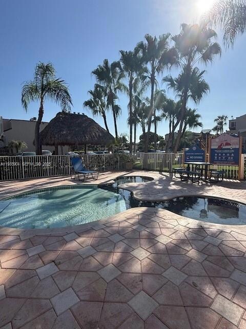 8670 NW 6th Ln unit 4210, Miami, FL 33126 - photo 7