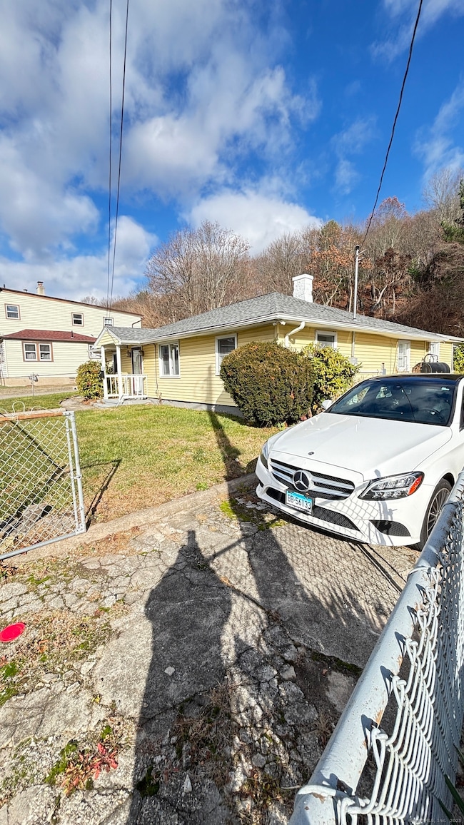 341 Oak St, Waterbury, CT 06705 - photo 7