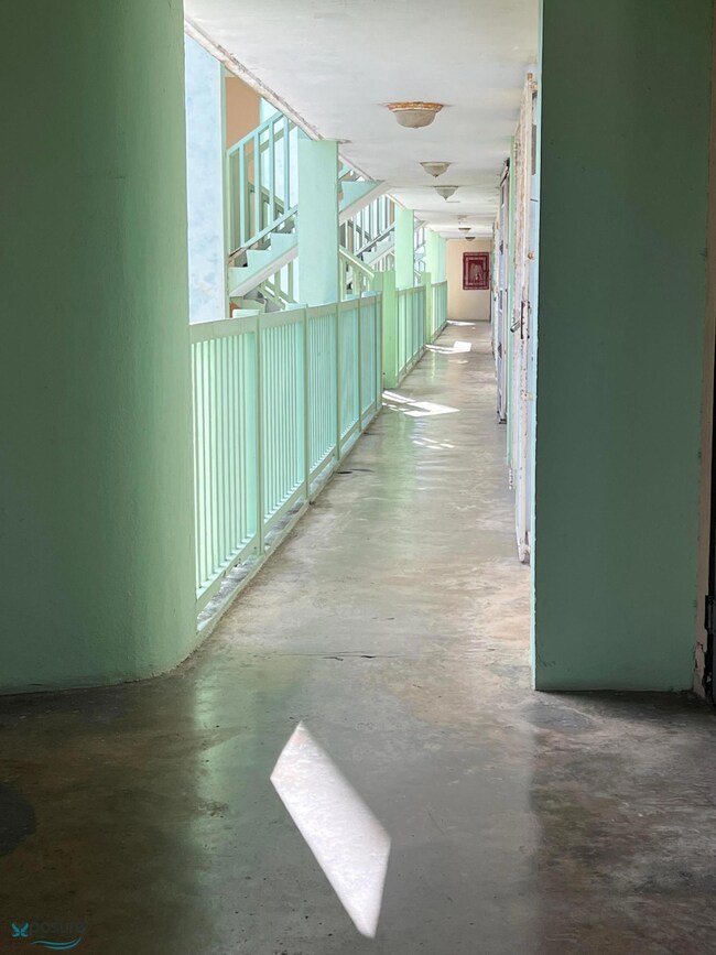 Torre 2 Francia unit 1214, San Juan, PR 00917 - photo 3