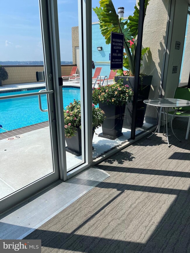 Alexandria House unit 1009, Alexandria, VA 22314 - photo 7