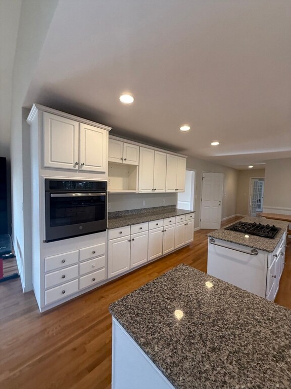 226 Winchester St unit na, Newton Highlands, MA 02461 - photo 3