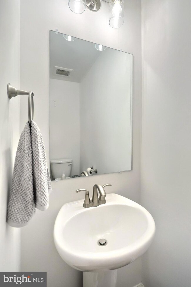 305 Avon Dr, Red Lion, PA 17356 - photo 7