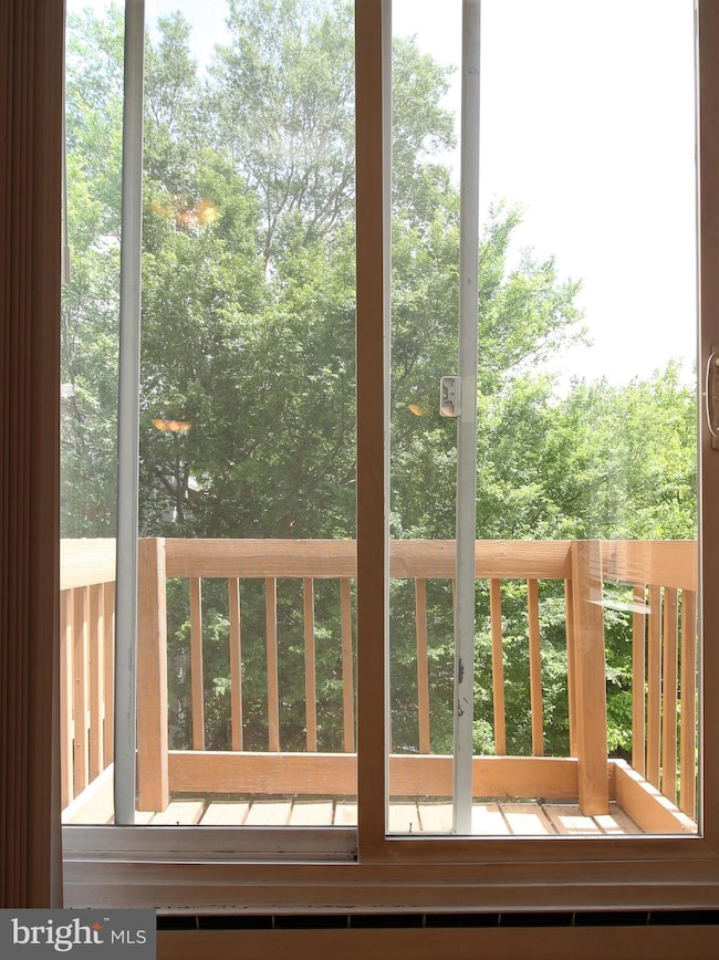 515-19 S 12th St unit 14, Philadelphia, PA 19147 - photo 5