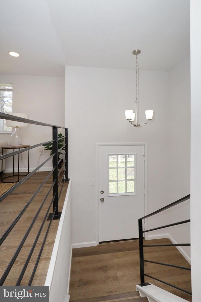 4310 Rolling Stone Way, Alexandria, VA 22306 - photo 6