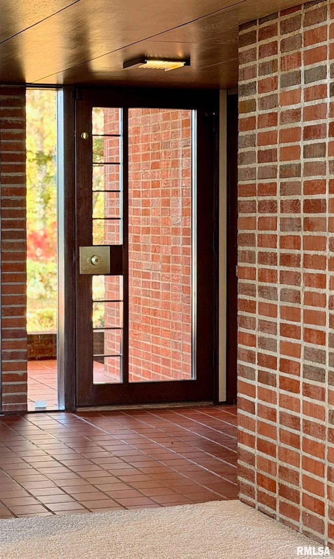 501 E High Point Rd, Peoria, IL 61614 - photo 5