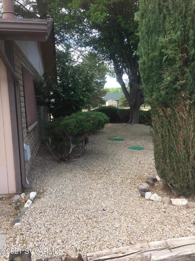 7D145B10-9CEE-41E6-8633-37DEE313993B