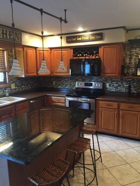 1505 Cambron Ct, Vandalia, OH 45377 - photo 2