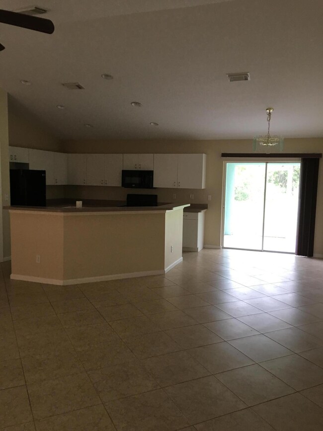 4121 SW Baltic St, Port Saint Lucie, FL 34953 - photo 3