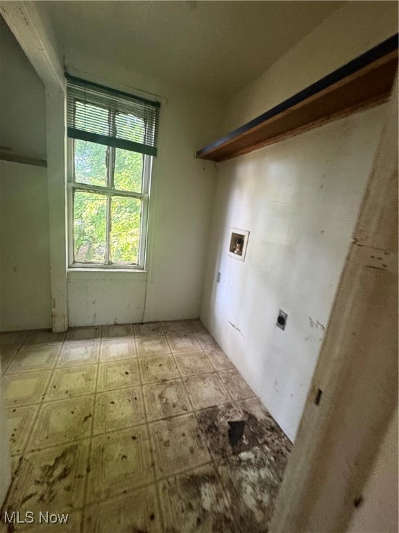 2221 E 76th St, Cleveland, OH 44103 - photo 4