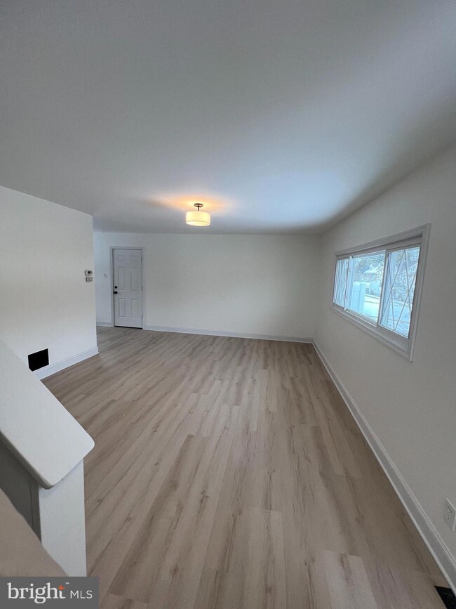 531 Hemlock Terrace, Woodbury, NJ 08096 - photo 3