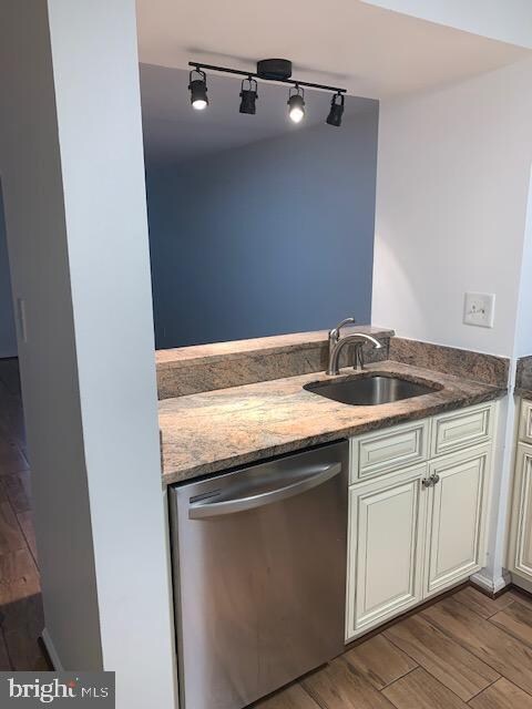 20507 Sterncroft Ct, Montgomery Village, MD 20886 - photo 7