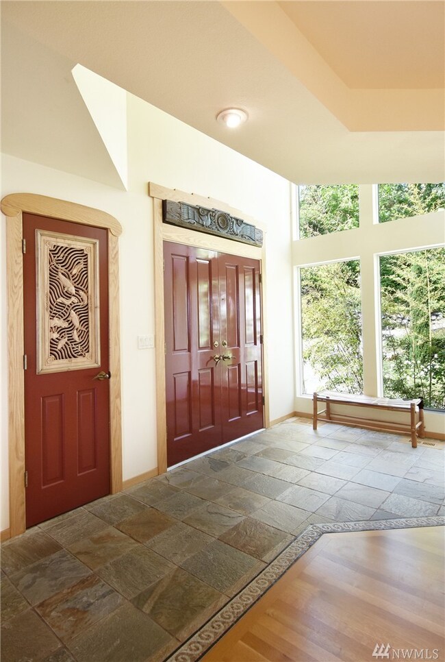 7906 E Mercer Way, Mercer Island, WA 98040 - photo 4