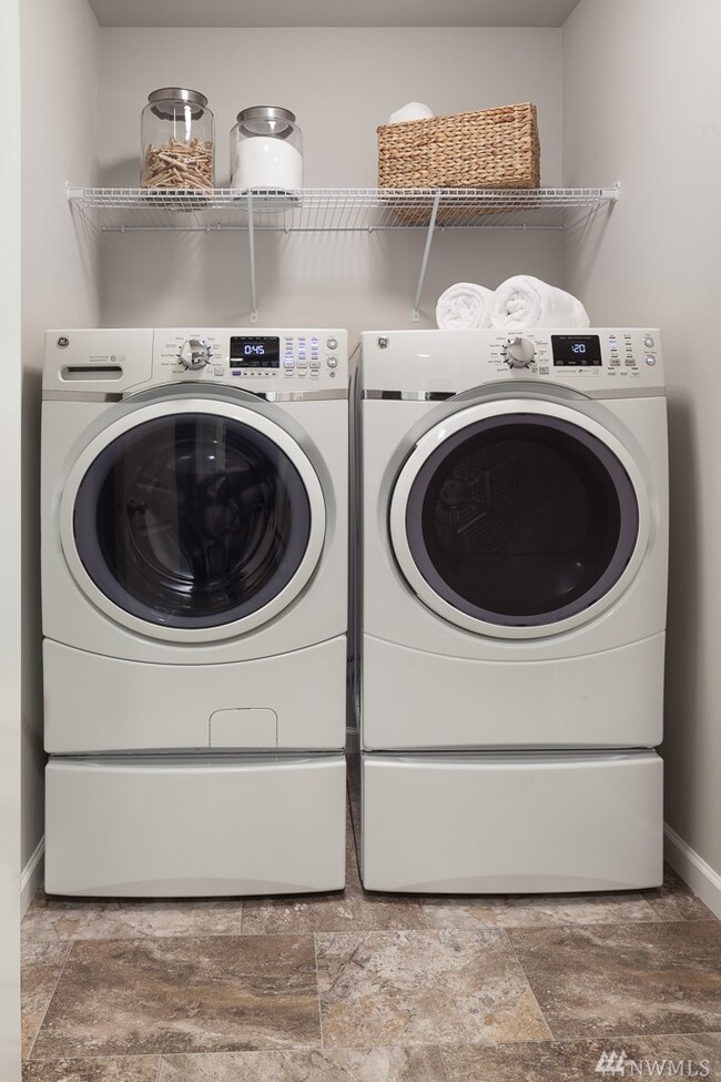 3260 SW Graham St unit 404, Seattle, WA 98126 - photo 7