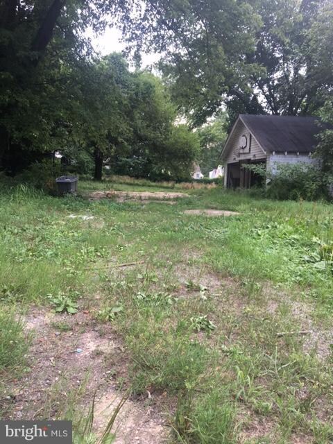 407 Addison Rd S, Capitol Heights, MD 20743 - photo 5