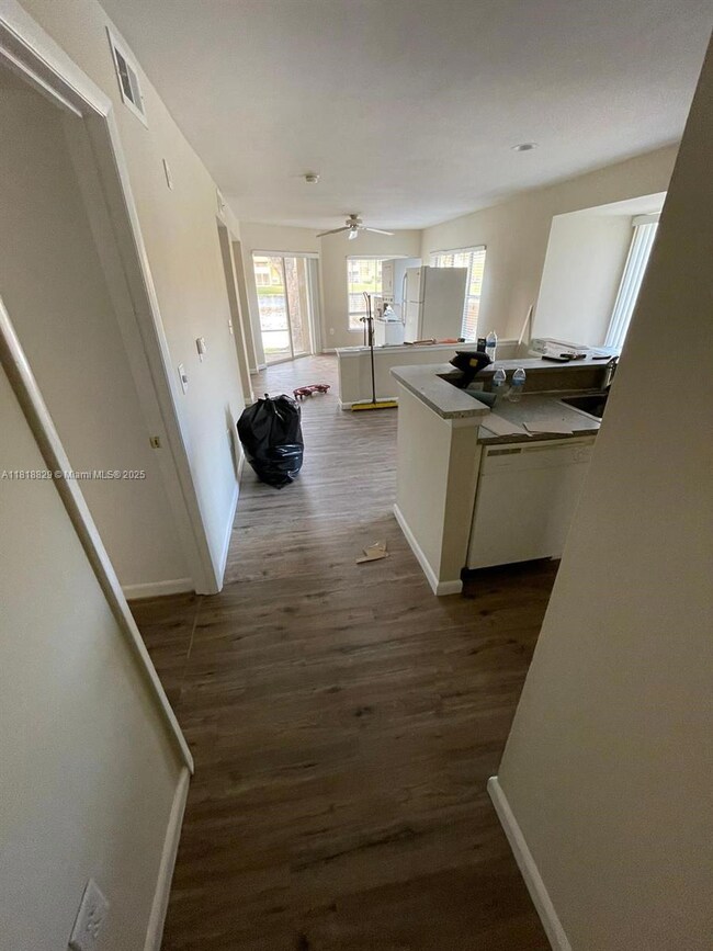 4791 Via Palm Lakes unit 1708, West Palm Beach, FL 33417 - photo 2