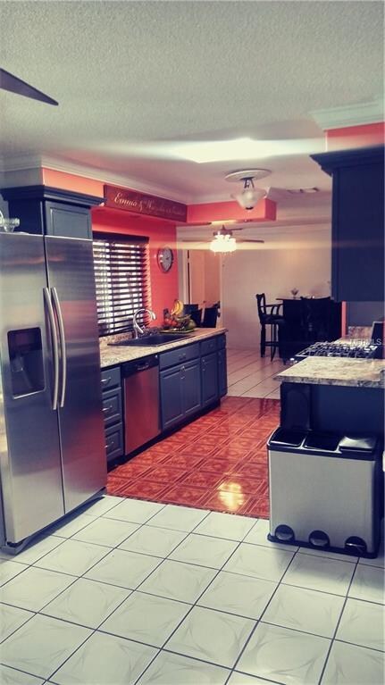 Open Kitchen