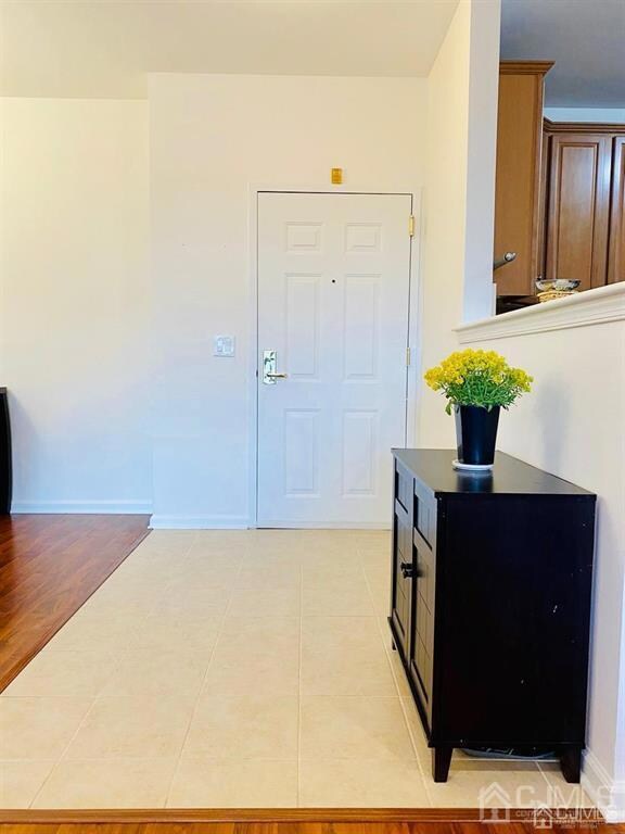 2422 Edward Stec Blvd unit 2422, Edison, NJ 08837 - photo 7