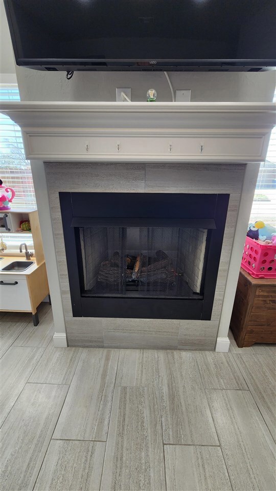 201 NW Granite Ave, Cache, OK 73527 - photo 5