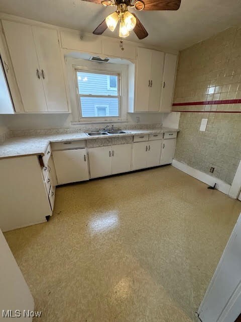 1029 W 10th St, Lorain, OH 44052 - photo 6