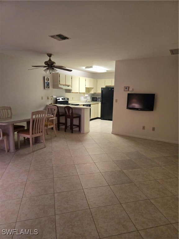 4513 SW 8th Ct unit 109, Cape Coral, FL 33914 - photo 3