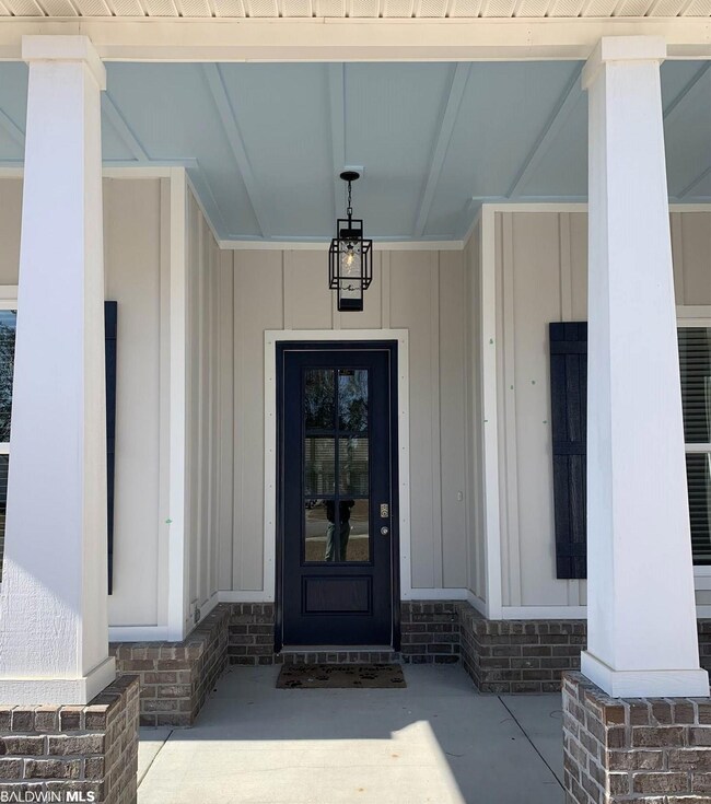 House has 8ft doors throughout of the house.