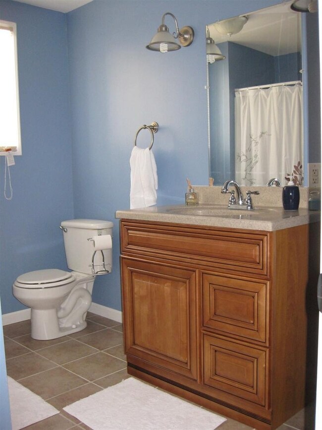 622 E 300 N, La Porte, IN 46350 - photo 4