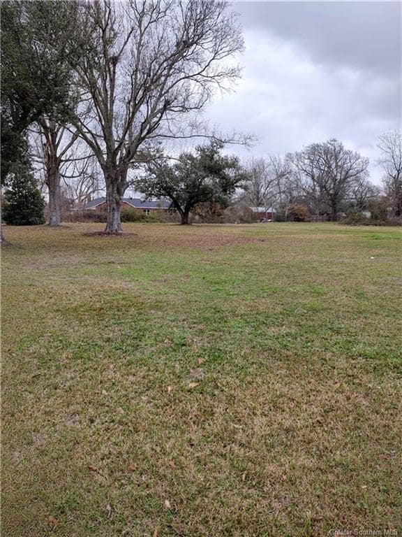 2302 Ridgewood Dr, Lake Charles, LA 70605 - photo 5