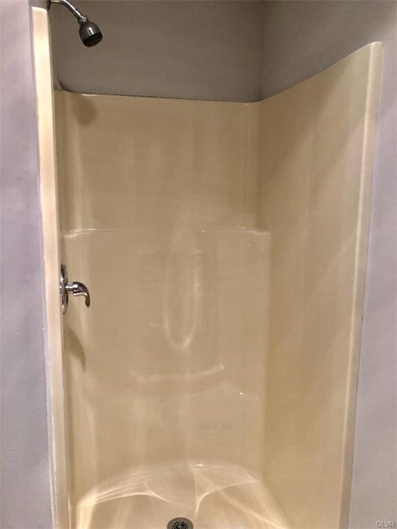 165 Vista Dr, Forks Township, PA 18040 - photo 2