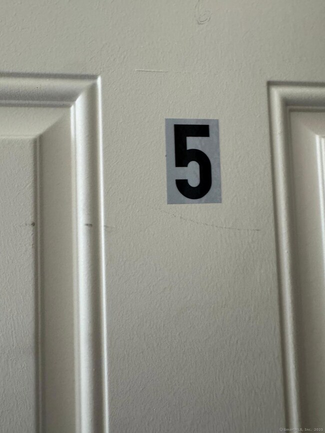 1053 E Main St, Bridgeport, CT 06608 - photo 6