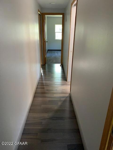 1008 S 10th St, Grand Forks, ND 58201 - photo 5