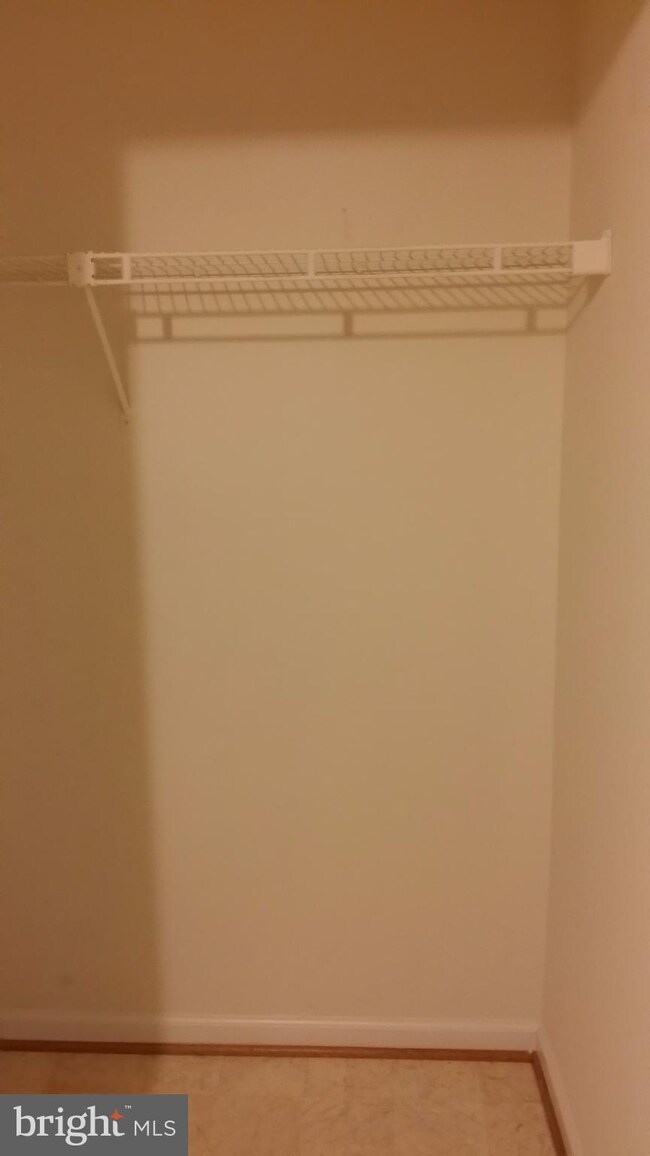 813 Stratford Way unit D, Frederick, MD 21701 - photo 3