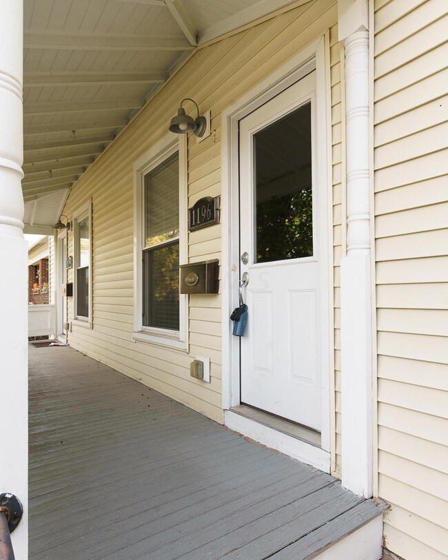 Exterior Entry