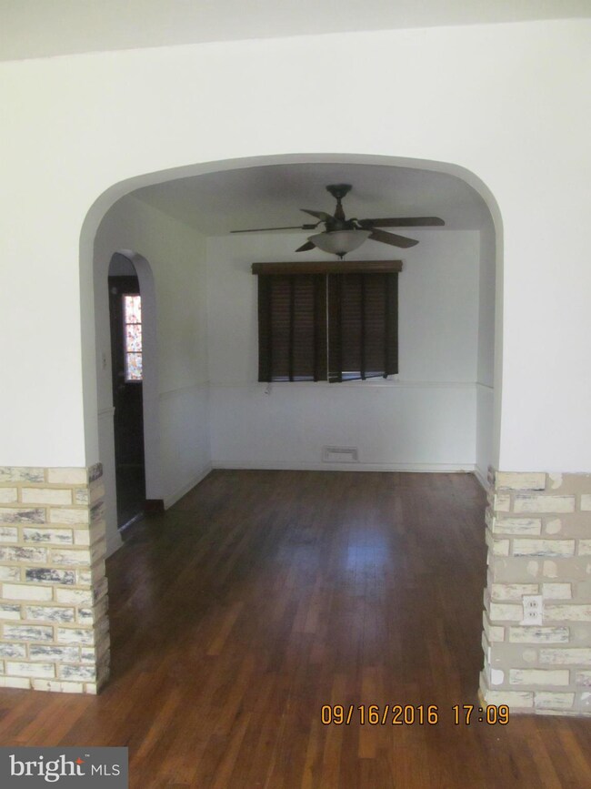 2514 Linden Ave, Baltimore, MD 21217 - photo 3