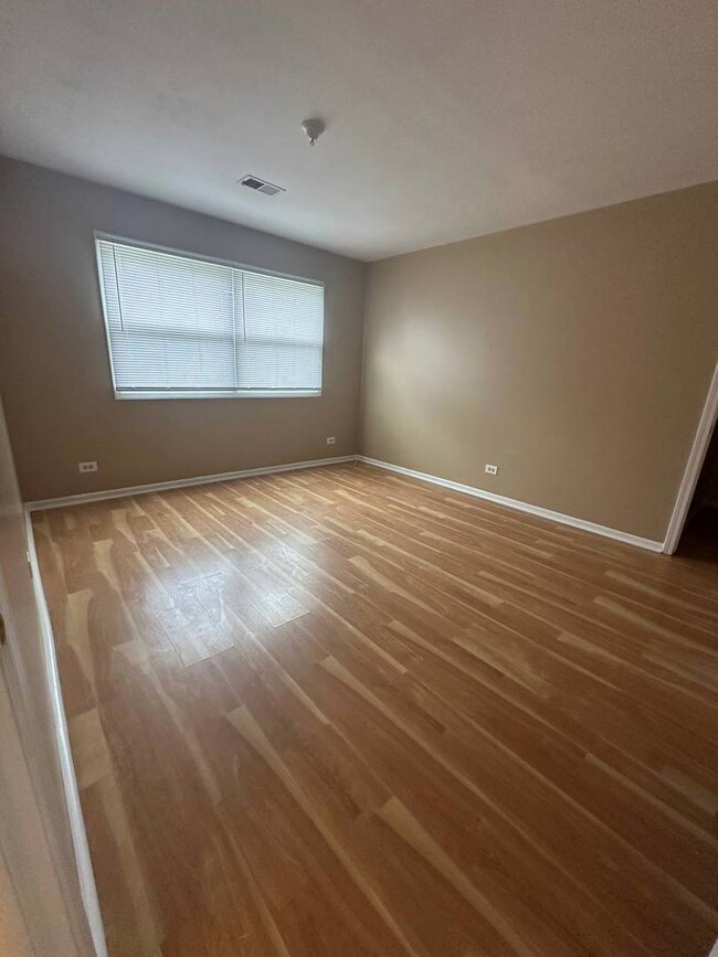 4136 Charleston Rd unit 3W, Matteson, IL 60443 - photo 2