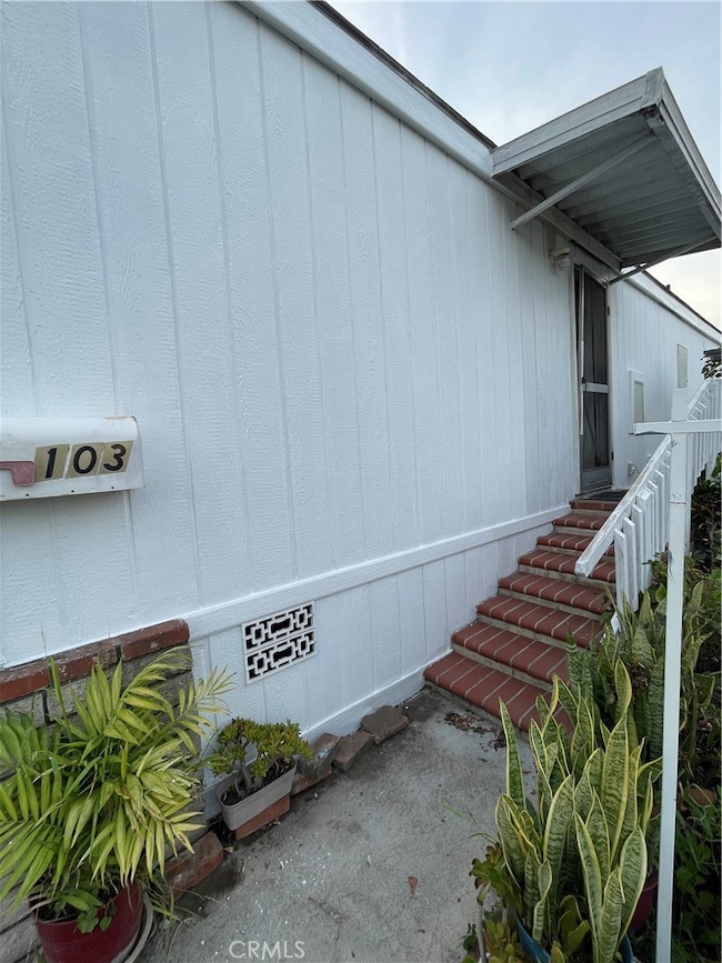 306 S Sullivan St, Santa Ana, CA 92704 - photo 4