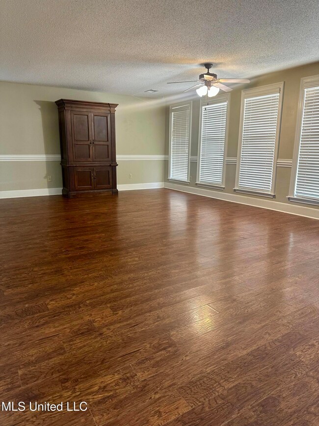 814 Byhalia Rd, Hernando, MS 38632 - photo 7