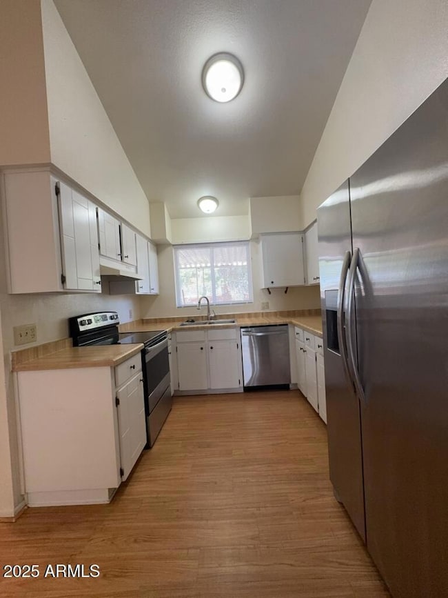 433 Meadows Dr, Sierra Vista, AZ 85635 - photo 5