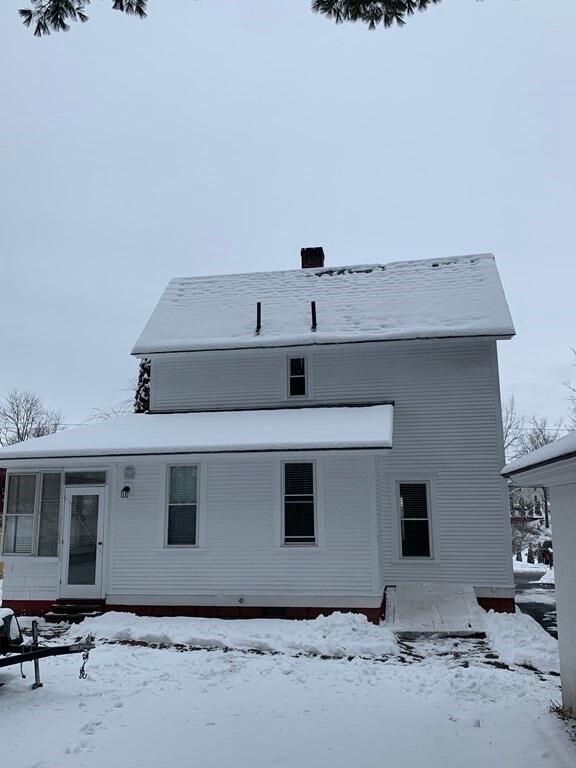 33 Devens St, Greenfield, MA 01301 - photo 6