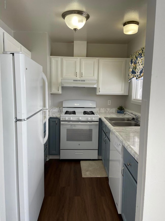 10178 Marmot Cir unit B, Anchorage, AK 99515 - photo 5