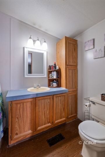 Owner's Suite Bathroom